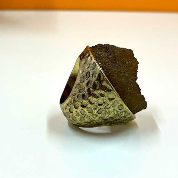 Massive Vintage Hammered Bronze & Druzy Gemstone Imitation Chunky Statement Ring - Picture 5 of 6